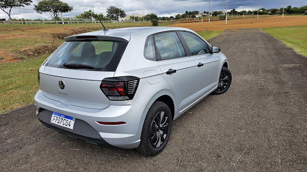 Volkswagen Polo lidera vendas diretas em abril de 2024